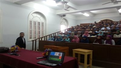 ريادة الأعمال والمشروعات الصغيرة فى ورشة عمل بهندسة قنا