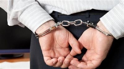 ضبط موظف بإحدى مكاتب البريد بتزوير توقيعات الخاصة بكروت صرف معاشات التضامن الإجتماعى 