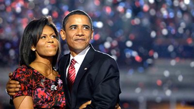 أوباما وزوجته يتحولان لـ