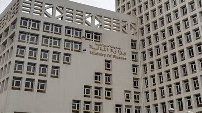 المالية تقرر تثبيت الدفعة الأولى من العاملين بمشروع تغذية المدارس بالفيوم