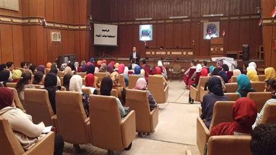 رفع الوعى المائي ندوة بمركز النيل للإعلام ببنها