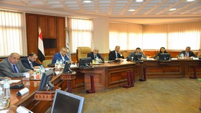 شوقى: فتح سبل التعاون مع رواد قطاع الطاقة والكهرباء في مصر لتطوير التعليم الفني