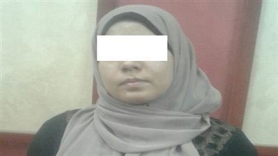 ضبط إحدى السيدات لقيامها بالإحتيال على المواطنين راغبى السفر للعمل بالخارج 