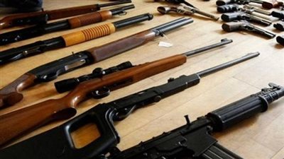 ضبط 60 قطعة سلاح نارى بحوزة 54 متهم