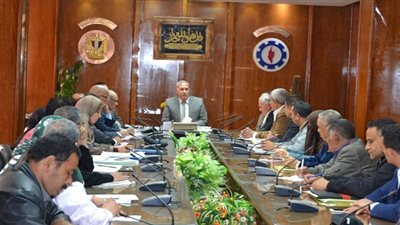 محافظة السويس مستمرة في سحب الاراضي المخالفة وتحصيل المتأخرات على المزادات