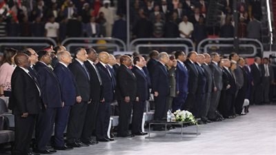 السيسي يشهد مع الرئيس السودانى احتفالية الأسرة المصرية