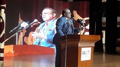 اليوم.. قناة المحور وتغطية خاصة لمؤتمر العمال ببورسعيد واستعداد عمال مصر للمشاركة فى الانتخابات الرئاسية