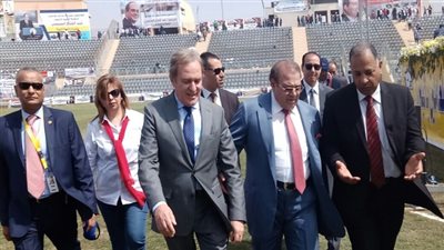 الليلة.. قناة المحور وتغطية خاصة للمؤتمر الجماهيري للعاملين بقطاع البترول 