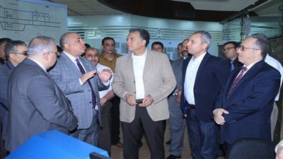  وزير النقل في جولة تفقدية  لغرف التحكم  المركزى بخطوط المترو الثلاثة 