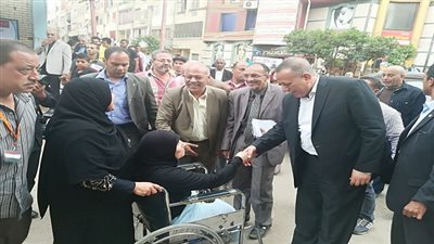 جولة لمحافظ الجيزة على عدد من اللجان الانتخابية بمراكز ومدن أحياء المحافظة