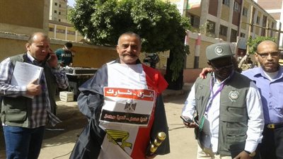 بالصور.. مواطني القليوبية يعبرون عن فرحتهم بالعرس الديمقراطي