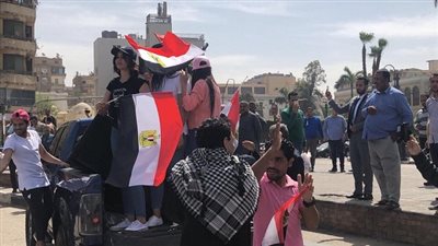 بالصور.. اقبال الناخبين على الانتخابات الرئاسية بالقاهرة