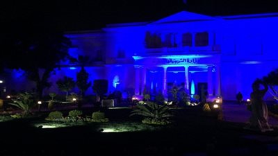 التعليم تضاء باللون الأزرق تضامنًا مع اليوم العالمي للتوحد