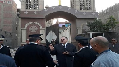 مدير أمن الجيزة يتفقد الخدمات الأمنية بمحيط الكنائس 