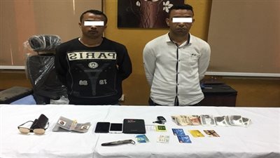 ضبط مرتكبى واقعة سرقة سيارة ومتعلقات أحد الأشخاص بالإكراه 