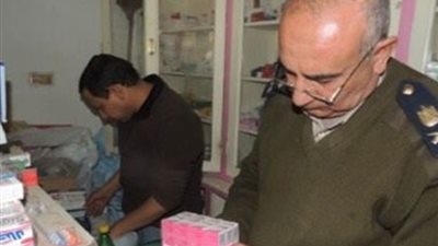 ضبط مصنعين لإستخدامهم علامة تجارية غير مسجلة بالقليوبية