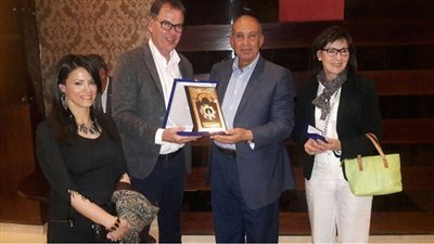 وزيرة السياحة تطالب وزير التعاون الدولي مساواة مصر بتركيا فى الضريبة المضافة على السائح الألمانى