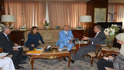 وزير التنمية المحلية يبحث معه سبل دعم وتعزيز التعاون مع المدير المقيم لصندوق الأمم المتحدة للسكان UNFPA 