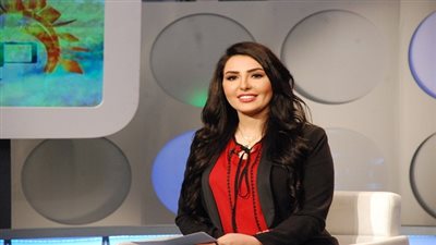 بالصور.. رضوى عطا تنضم لأسرة برنامج 