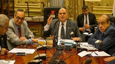 اجتماع مغلق للجنة الدفاع بالبرلمان لمناقشة المشروعات القومية