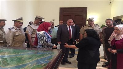 بالصور .. مدير أمن القليوبية يتفقد متحف الثورة بمدينة القناطر الخيرية