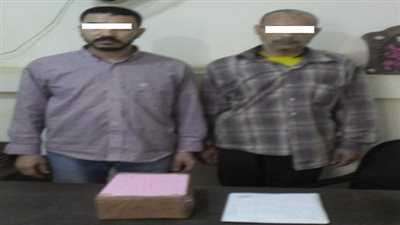 ضبط شخصين بحوزتهما 10 طرب لمخدر الحشيش بقصد الإتجار