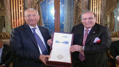 بالصور.. الجمعة قناة المحور تعرض تكريم ابو شقة والسيد البدوى ومحمود قابيل بصالون المحور