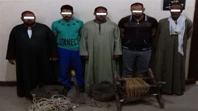 ضبط ثلاثة أشخاص وبحوزتهم 3 قطع أسلحة نارية 