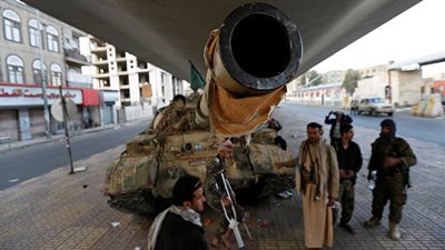 أنصار الله تقصف مواقع للجيش السعودي بجيزان ونجران