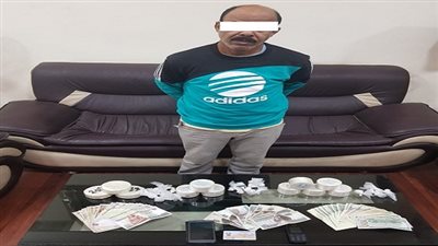 ضبط هارب مطلوب التنفيذ عليه فى أحكام قضائية وبحوزته 3 كيلو جرام لمخدر الهيروين 