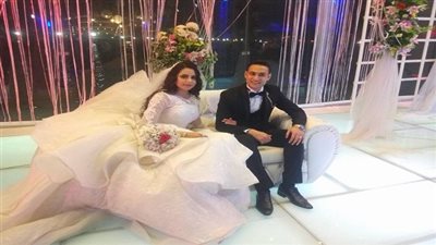 برقية تهنئة.. مبروك للعروسين