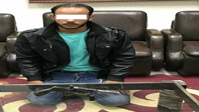 ضبط قطعتى سلاح نارى و 4 قضايا مخدرات و21 قضية تموين 