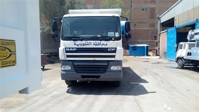 محافظ القليوبية: إستلام 4 سيارات نقل قلاب لمدن المحافظة لدعم منظومة النظافة