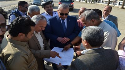 بالصور.. محافظ السويس يتفقد أرض المعارض إستعداداً لأقامة أهلا رمضان