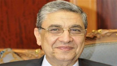 وزير الكهرباء يبحث دعم سبل التعاون بين قطاع الكهرباء المصرى وشركتين صينيتين