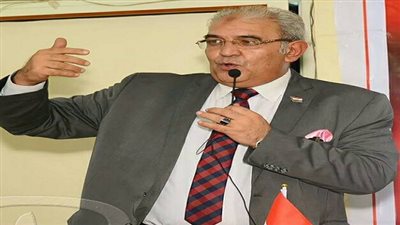 عفت جوهر فى جولة دراسية للاستفادة بخبرات فرنسا