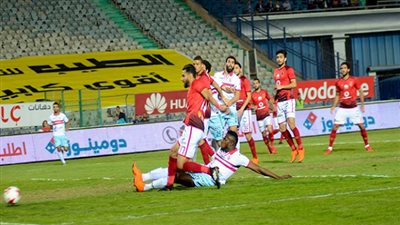 نبيل الحلفاوي مدافعا عن الأهلي: