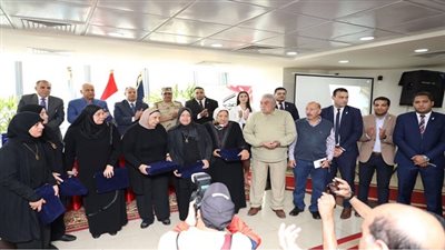 صندوق تحيا مصر يكرم أهالي الشهداء وذوي الاحتياجات الخاصة في احتفالية كبرى بمحافظة الإسكندرية