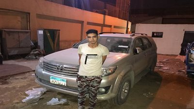 القبض على حارس عقار سرق سيارة بالبساتين
