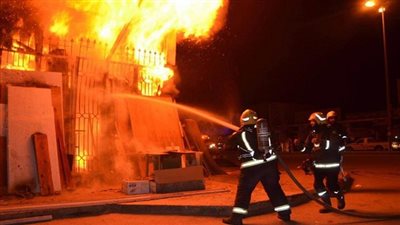 الصحة: اصابة 12 مواطناً فى حادث حريق مصنع بأسوان