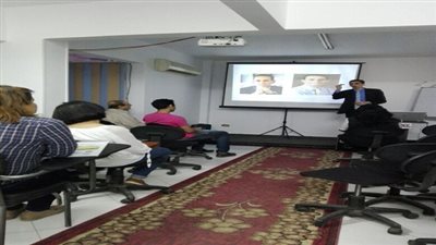 سيمينار للشباب بعنوان 