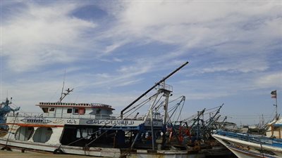 توقف حركة الصيد واعلان حالة الطوارئ لسوء الاحوال الجوية بكفرالشيخ 