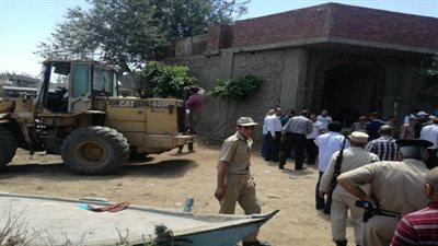 حملة موسعة لإزالة التعديات علي أملاك الدولة ببنها