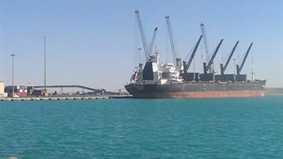 توقف حركة الملاحة النهرية من أسوان إلى الأقصر بسبب العاصفة الترابية