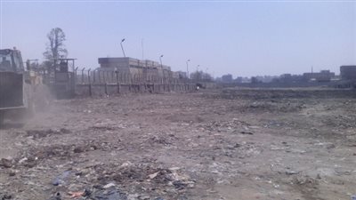 الإنتهاء من أعمال رفع تراكمات مقلب القطاوى تمهيدا لإقامة المحطة الوسيطة بشبرا الخيمة