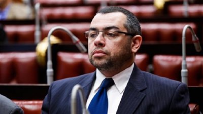 نائب يتقدم بطلب إحاطة حول تعطل تكييفات المترو