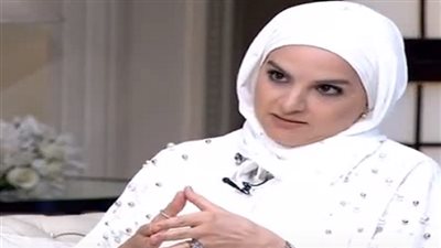 لماذا إرتدت شيماء سعيد الحجاب؟.. إجابة صادمة 