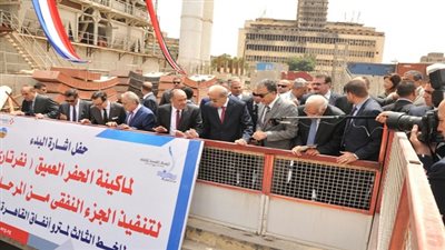 رئيس الوزراء يعطي اشارة البدء لأعمال حفر المرحلة الثالثة من الخط الثالث لمترو الأنفاق