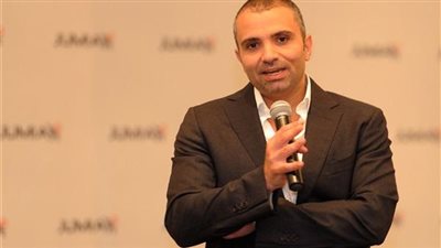 الليلة.. هشام صفوت يتناول التسوق الالكتروني عبر الإنترنت ببرنامج 