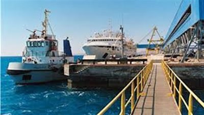 وصول و سفر 2243 راكب بمينائى سفاجا و الغردقة